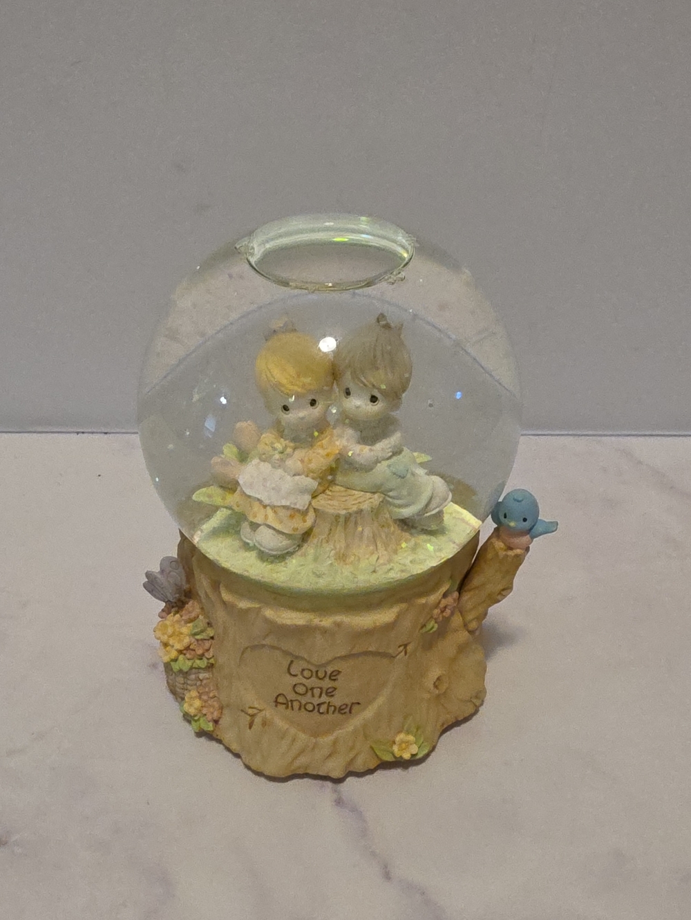 Precious Moments 'Love One Another' Music Yellow Figurine Snow Globe